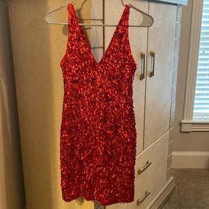 Sparkling shimmer in red